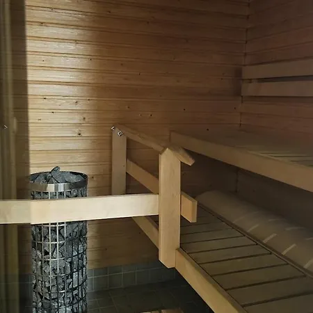 Ski-in Ski-out - Slope, Sauna And Fireplace Kittilä